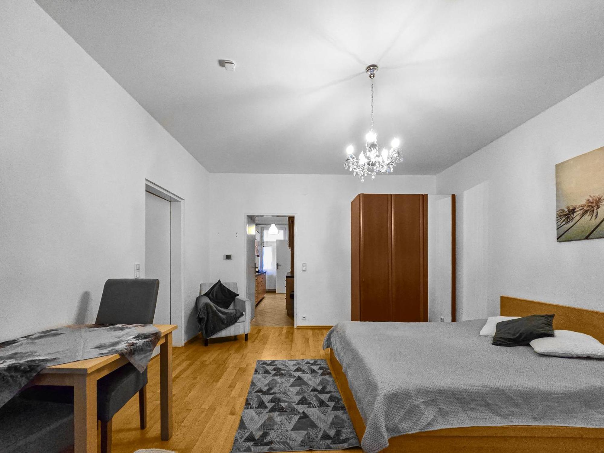 Three-Bedroom, Three King-Size Bed Retreat Wien Eksteriør bilde