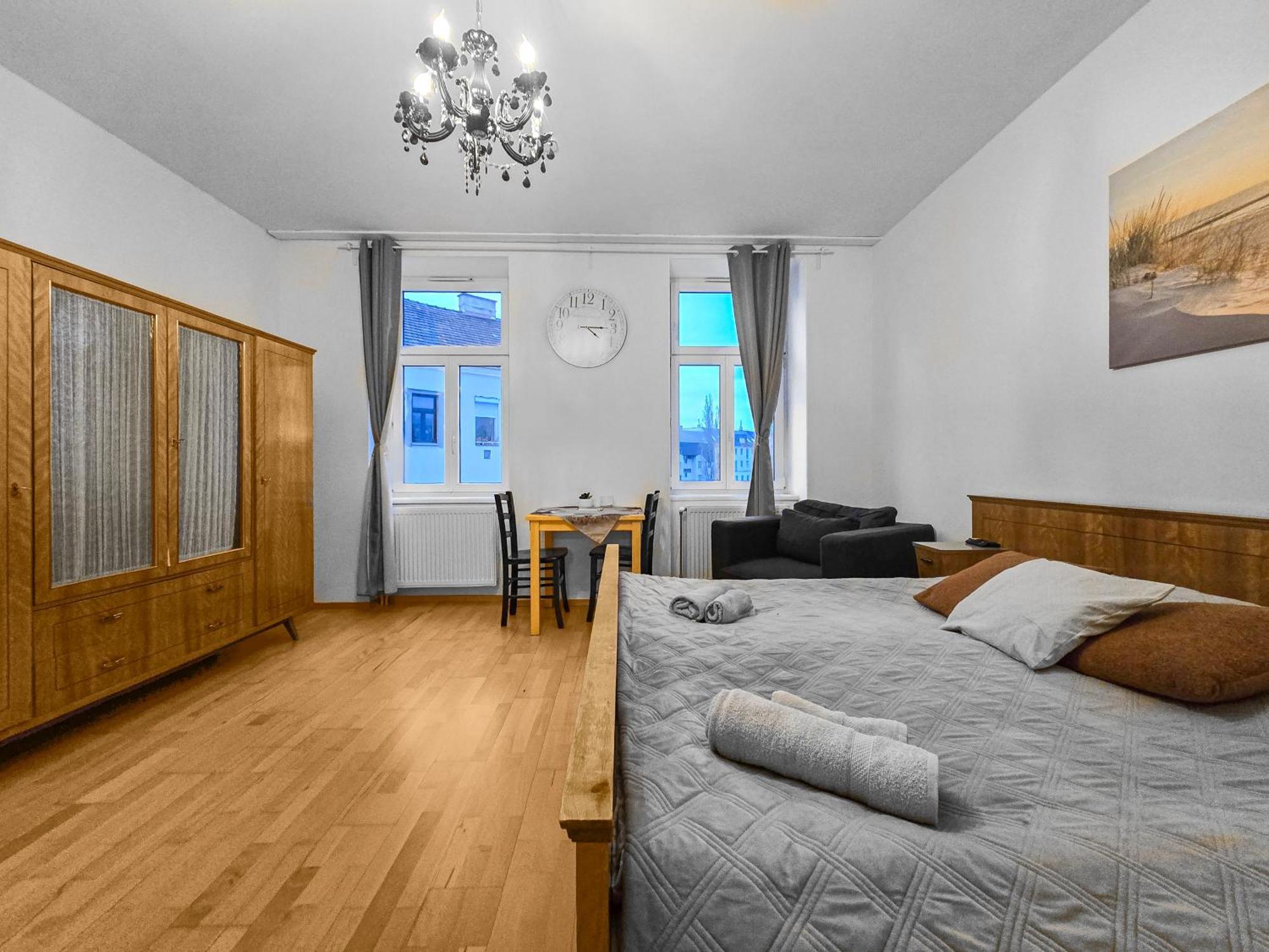 Three-Bedroom, Three King-Size Bed Retreat Wien Eksteriør bilde