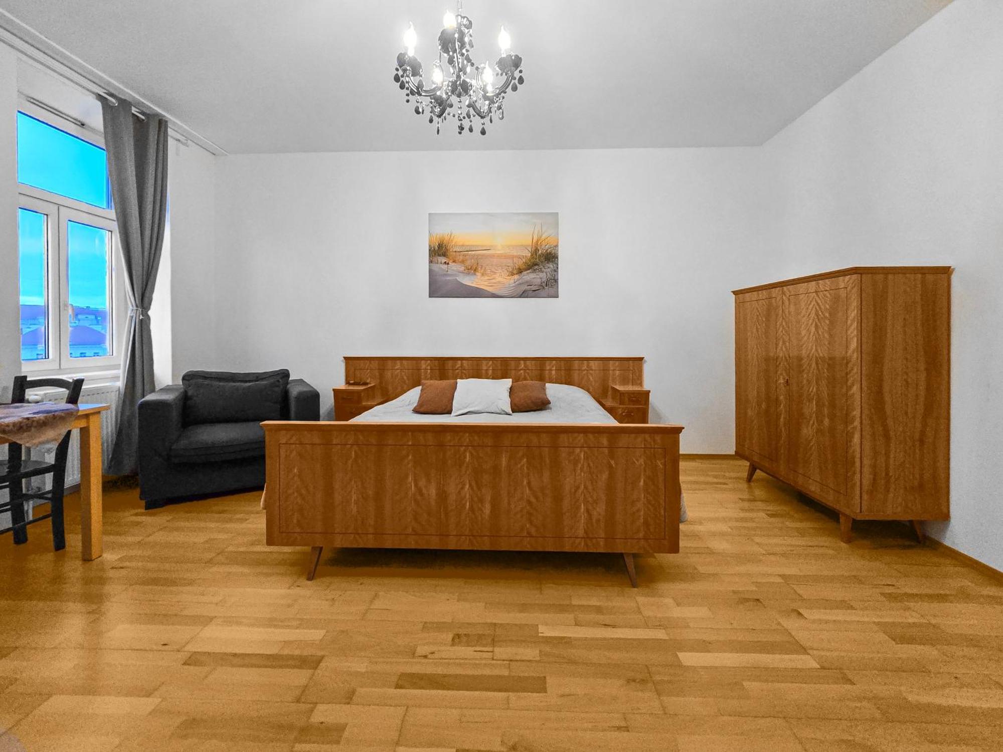 Three-Bedroom, Three King-Size Bed Retreat Wien Eksteriør bilde