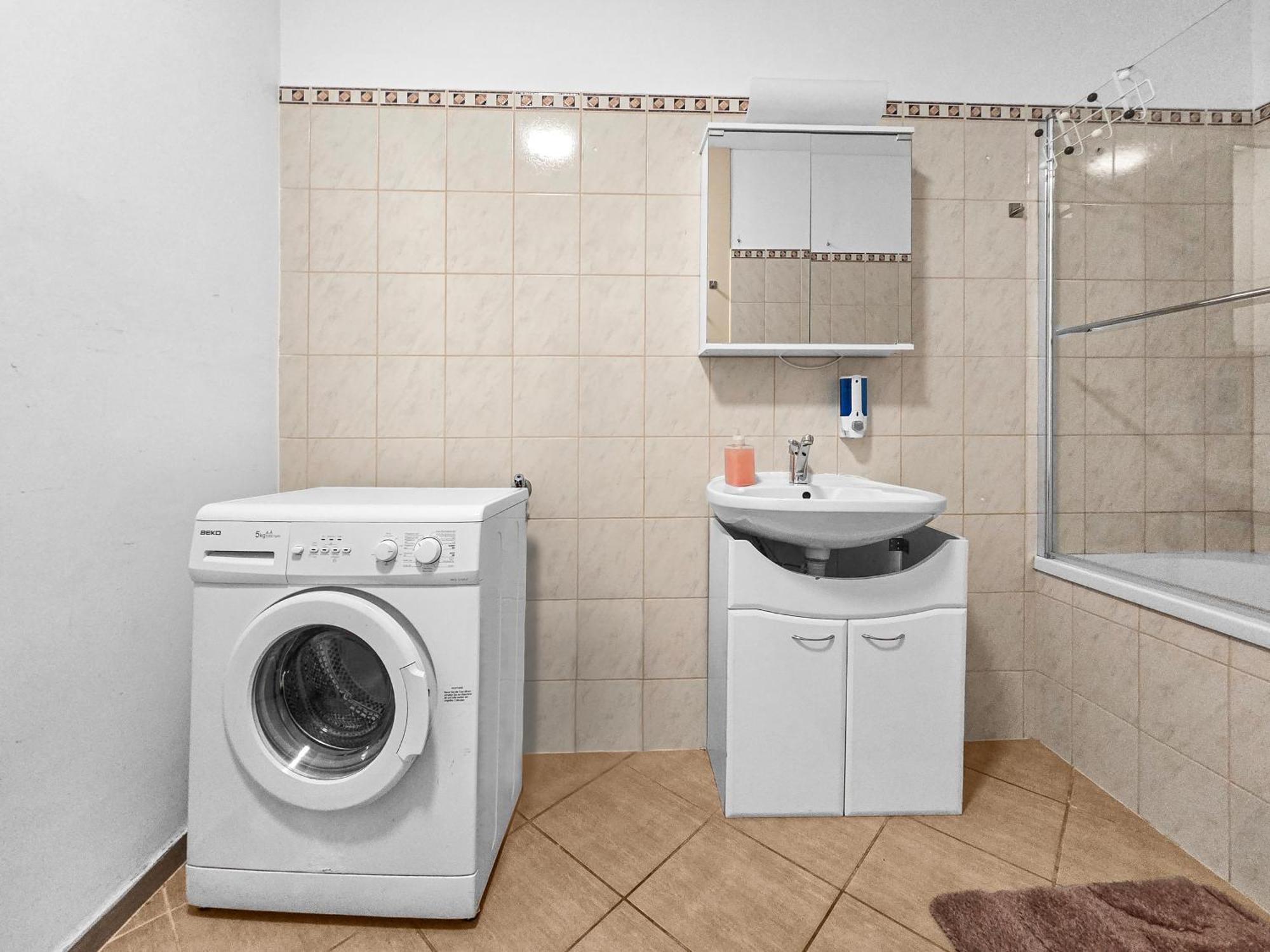Three-Bedroom, Three King-Size Bed Retreat Wien Eksteriør bilde